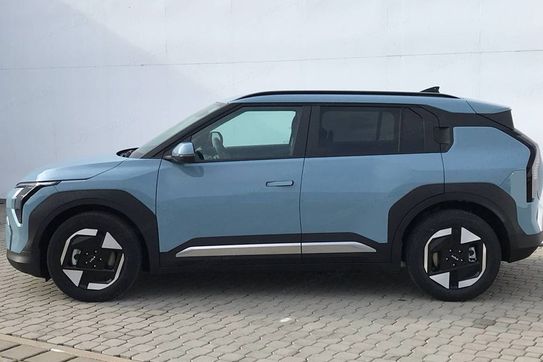 Kia EV3 81.4kWh Earth