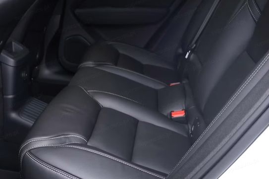 Volvo XC60 B5 AWD Ultra Black Edition