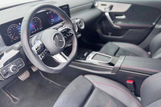 Mercedes Klasa A 220 d AMG Line