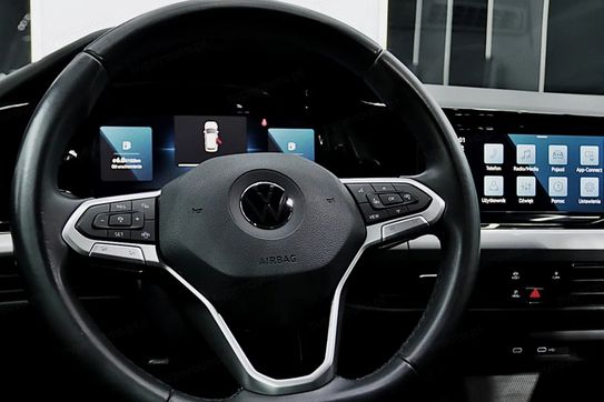 Volkswagen Golf VIII 2.0 TDI Life