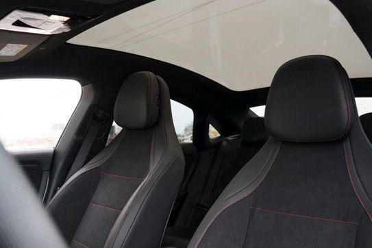 Mercedes CLA 220 4-Matic AMG Line