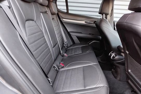 Alfa Romeo Stelvio Turbo Sprint Q4