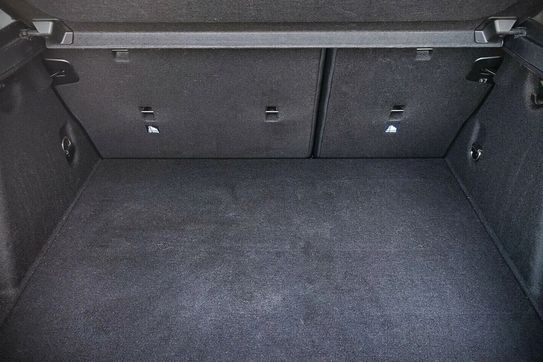 BMW Seria 1 118i Advantage