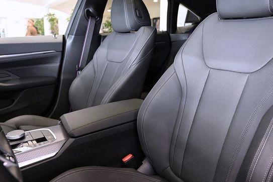 BMW Seria 4 430i xDrive M Sport sport-aut