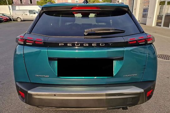 Peugeot 2008 Envy e-DCS6 PureTech mHEV