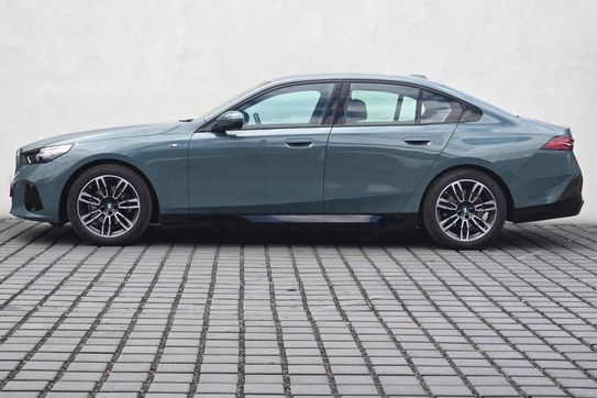 BMW Seria 5 520d xDrive M Sport
