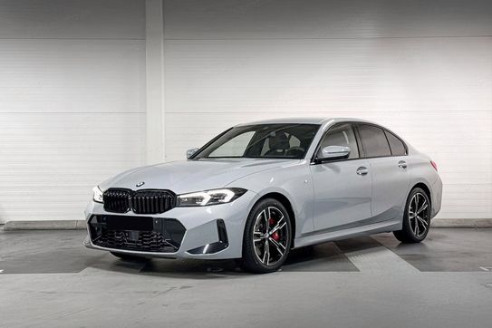 BMW Seria 3 320i xDrive M Sport