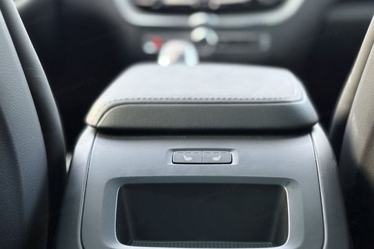Volvo XC60 T6 Plug-In Hybrid AWD Plus Dark aut