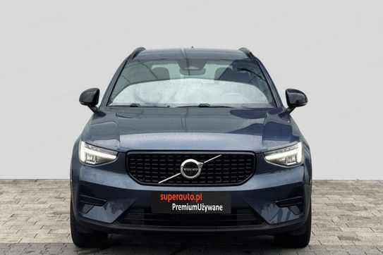 Volvo XC40 B3 Plus Dark