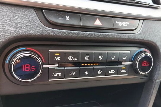 Kia XCeed 1.5 T-GDI M