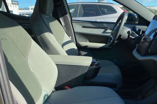 Volvo EX30 Single Motor Extended Range Plus