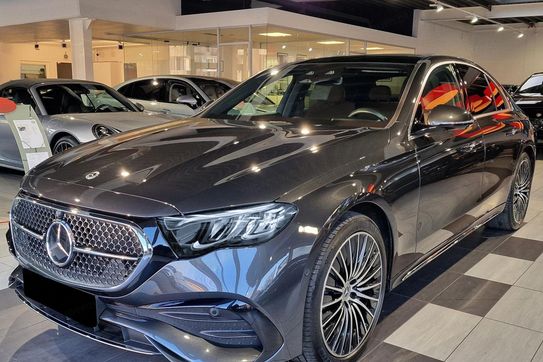 Mercedes Klasa E 220 d  4-Matic AMG