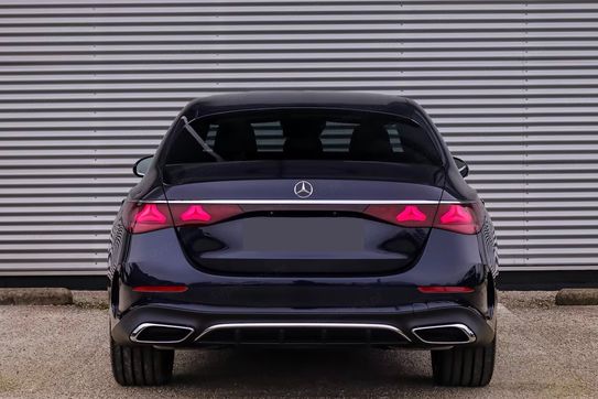 Mercedes E Klasa 300 e 4-Matic AMG