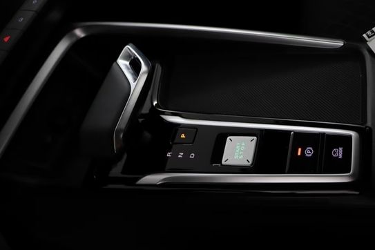 MG ZS 1.5 HEV+ Excite aut