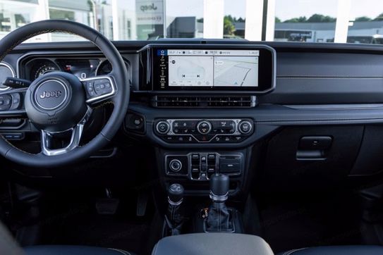 Jeep Wrangler Sahara GME 2.0 Turbo AT 4WD