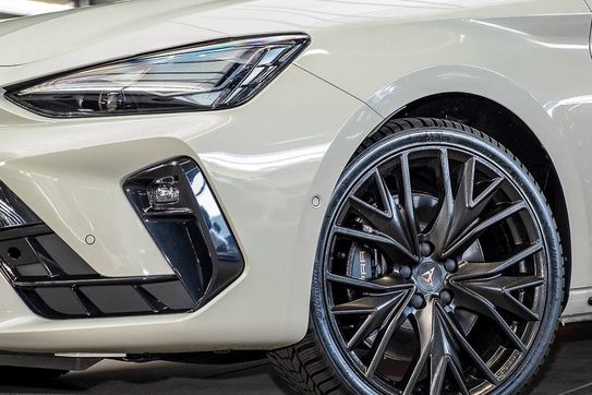 Cupra Leon 1.5 eTSI mHEV DSG