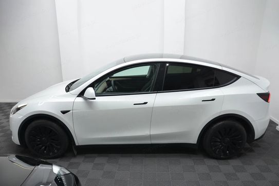 Tesla Model Y Y Long Range AWD
