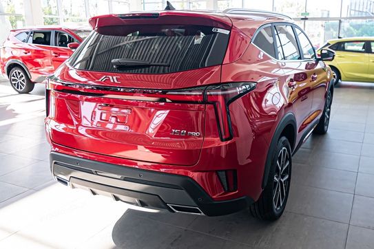 JAC JS8 PRO Pro 1.5 T-GDI 7 DCT 7os.