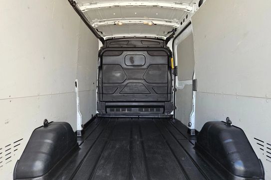 Ford Transit 310 L3H2