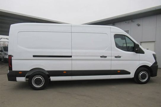 Renault Master L3H2 Extra AT9