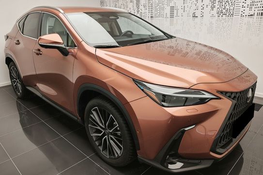 Lexus NX 350h Omotenashi 2.5 Hybrid AWD