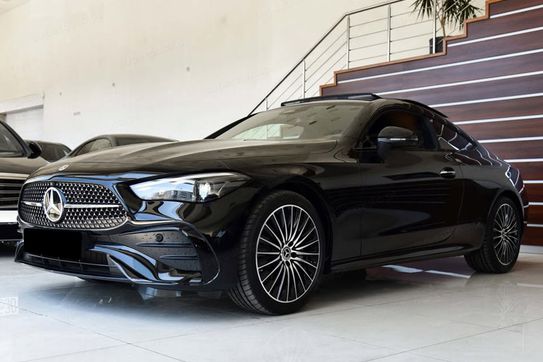 Mercedes CLE 200 4-Matic AMG Line