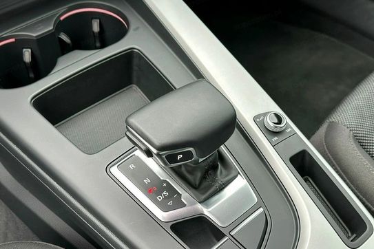Audi A4 35 TFSI mHEV