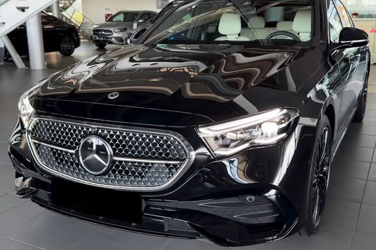 Mercedes E Klasa 200 4-Matic AMG