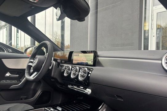 Mercedes Klasa A 200 AMG Line