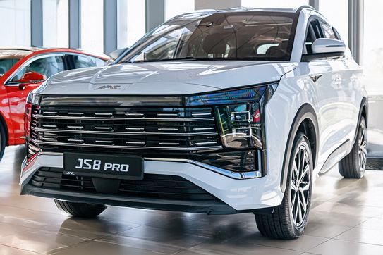 Jac JS8 1.5 T-GDI 7 DCT 6os.