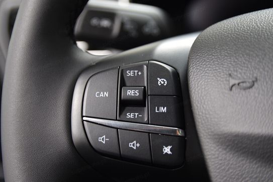 Ford Focus Titanium X  1.0 EcoBoost