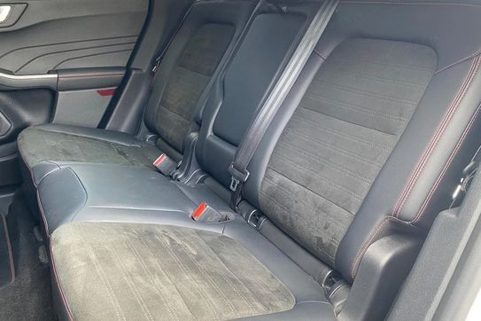 Ford Kuga 2.5 FHEV FWD Titanium