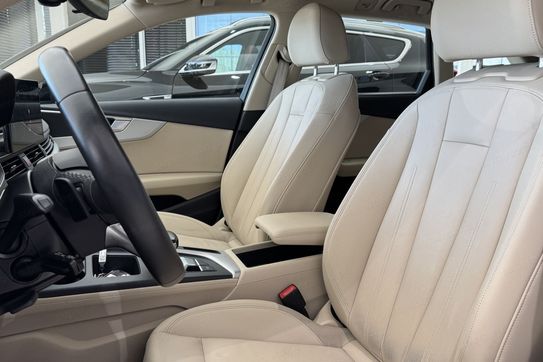 Audi A4 40 TDI quattro S tronic