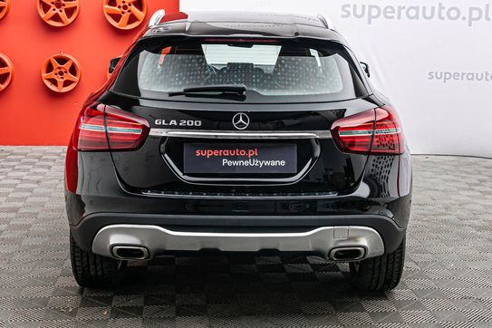Mercedes GLA 200 7G-DCT