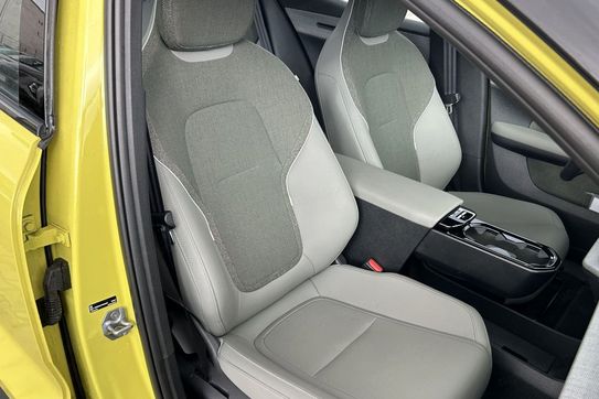 Volvo EX30 69kWh Single Motor Long Range Plus