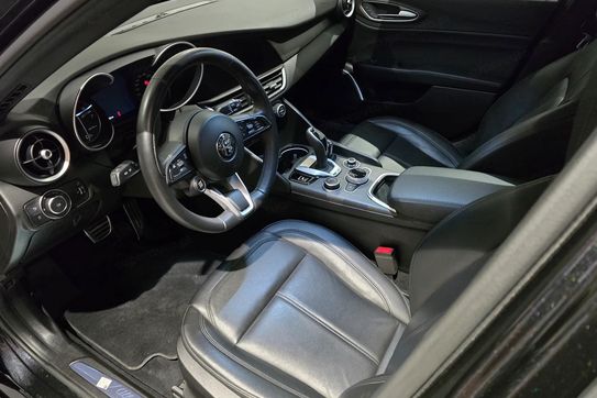 Alfa Romeo Giulia 2.0 Turbo Veloce TI Q4 aut