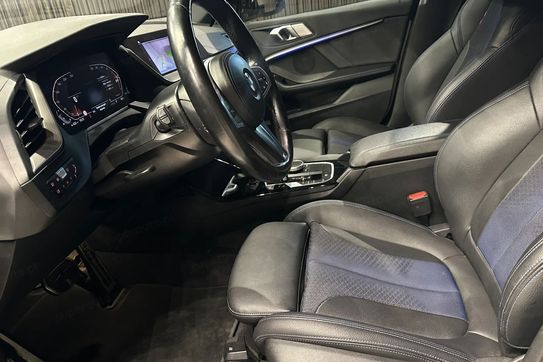 BMW Seria 2 218i M Sport aut