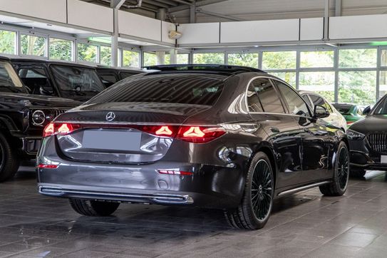 Mercedes E Klasa 220 d 4-Matic Exclusive