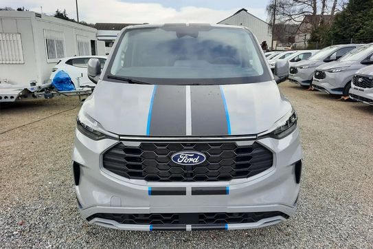 Ford Transit Custom 320 L2H1 Sport A8