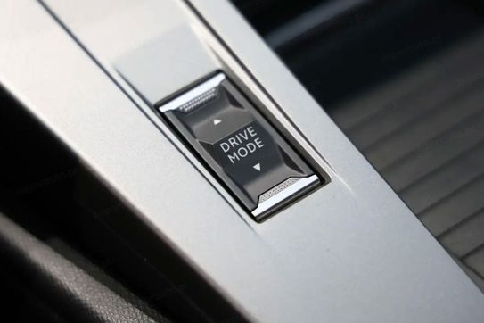 Peugeot 308 Allure e-DCS6 1.2 mHEV