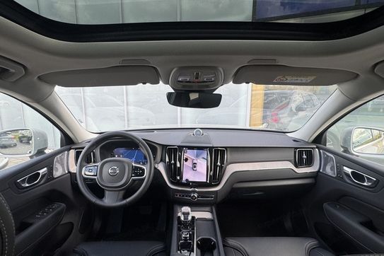 Volvo XC60 T6 Plug-In Hybrid AWD Ultra Dark aut
