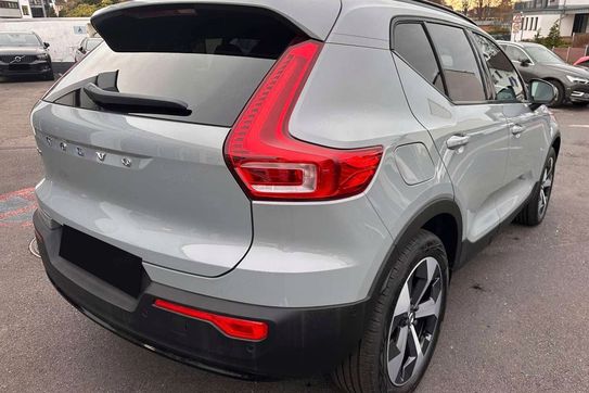 Volvo XC40 B3 Ultra Dark