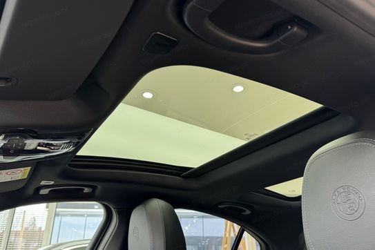 Alfa Romeo Giulia Turbo Veloce Q4