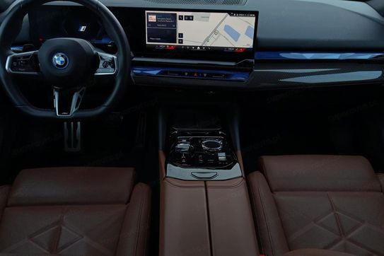 BMW i5 83.9kWh M60 xDrive