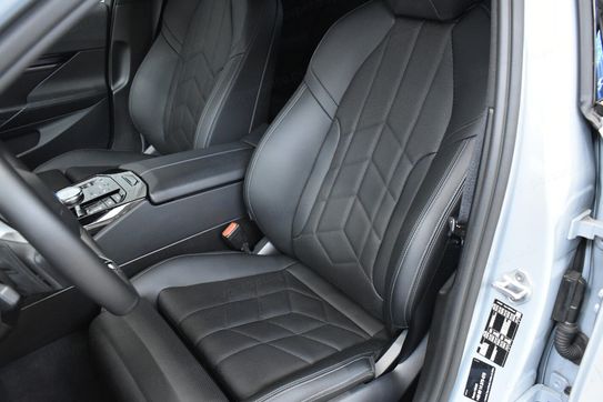 BMW Seria 5 520i mHEV M Sport aut