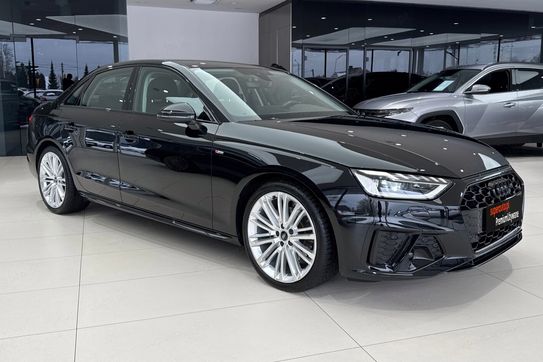 Audi A4 35 TFSI S Line