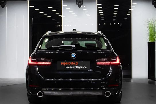 BMW Seria 3 320i Sport Line aut