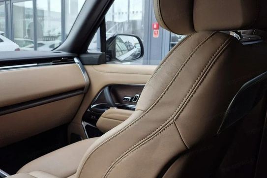 Land Rover Range Rover D350 Autobiography