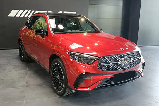 Mercedes GLC 200 4-Matic AMG Line