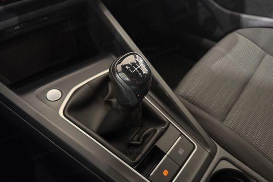 Volkswagen Golf 1.0 TSI